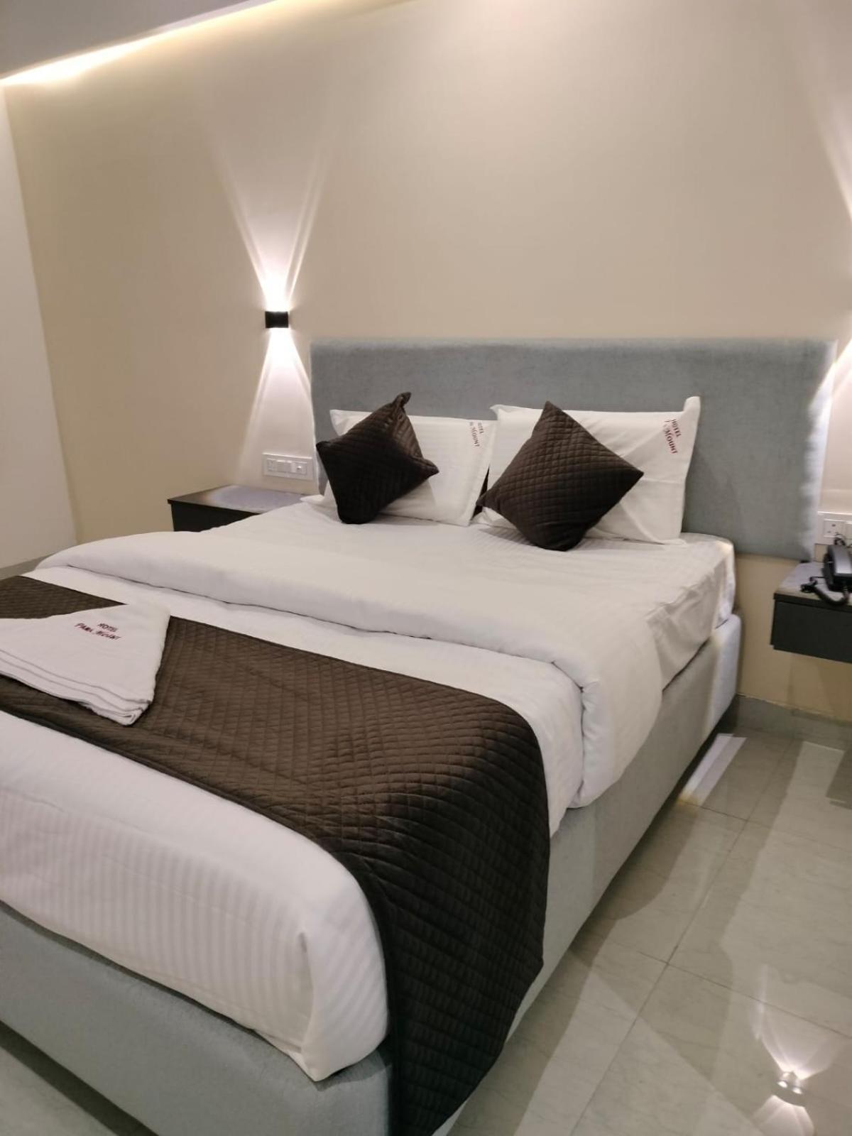 Hotel Paramount Visakhapatnam Eksteriør bilde